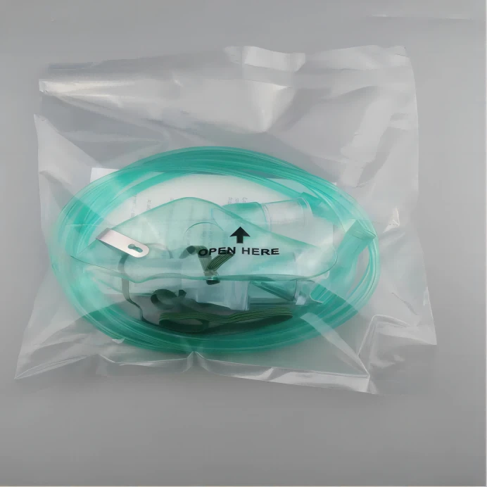 Packaging of oxygen mask Packaging of oxygen mask